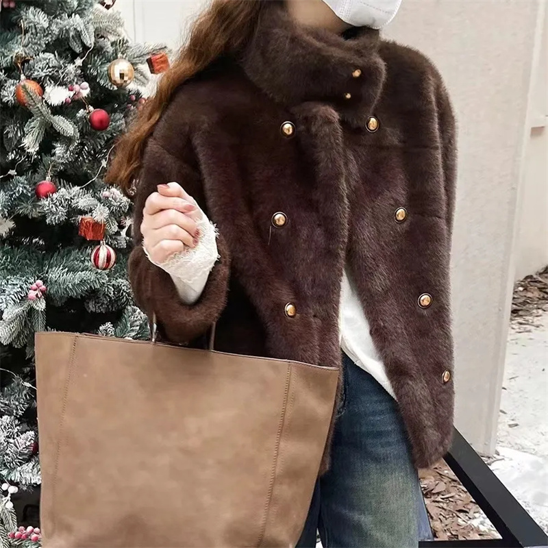 Manteau en velours de vison po - Velvet Ribbon Roll avis et prix