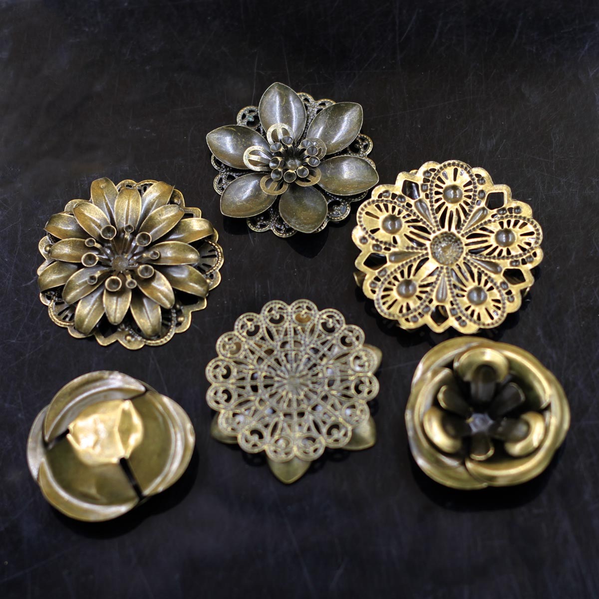 Combinaison d'embellissements  - Embellishment Crafts avis et prix